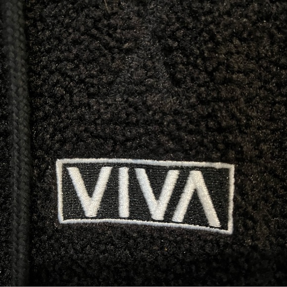 NWOT Barstool Sports Hooded Sherpa - Picture 2 of 5